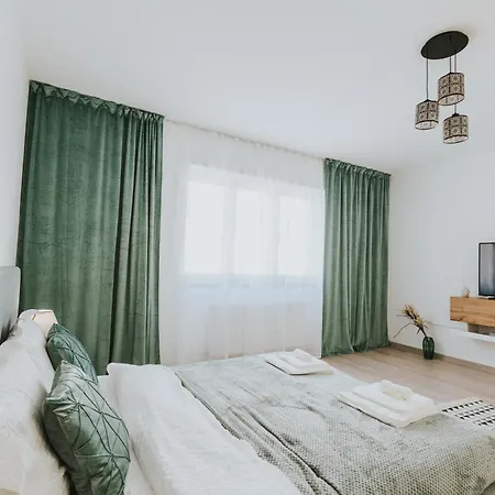 Victoria One Apartments Brasov Exterior photo